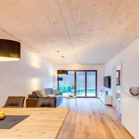 Apartment Urban-apartmenthaus Zwischen Berg Und *