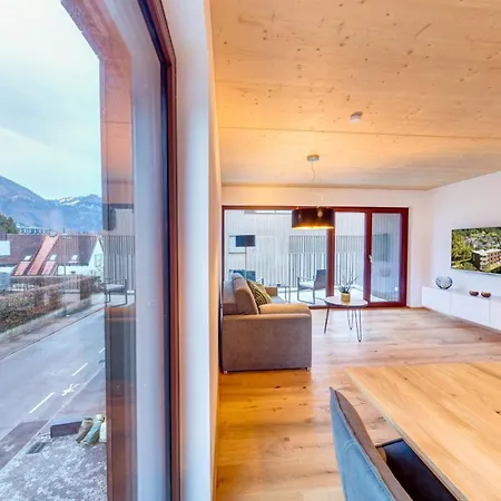 Urban-apartmenthaus Zwischen Berg Und Apartamento *