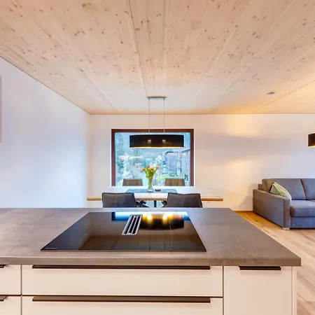 Apartment Urban-apartmenthaus Zwischen Berg Und *